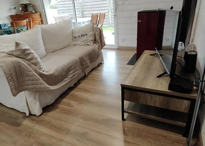 L'annexe De La Darom, Les Bains. Dom wakacyjny Andernos-les-Bains